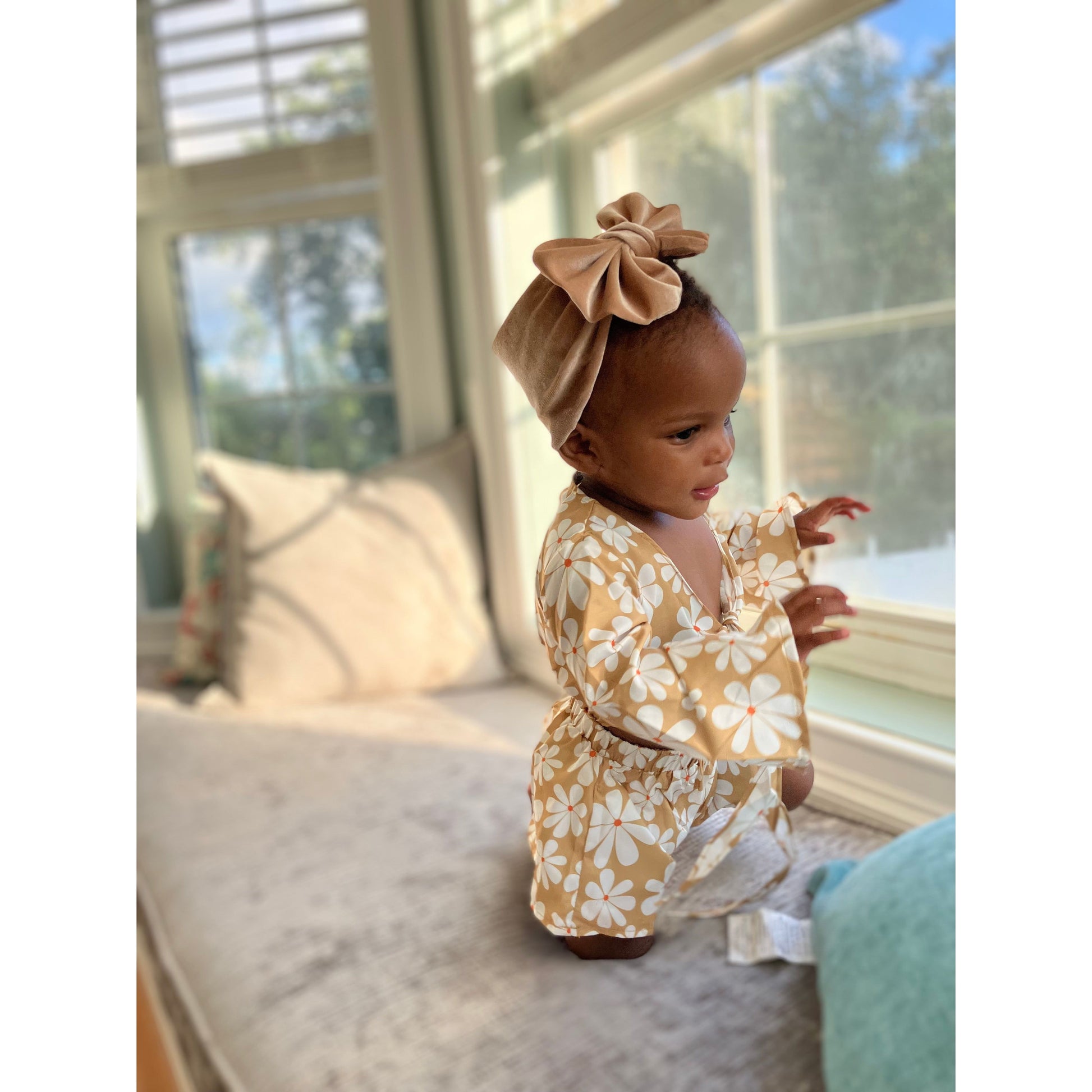 LAYANA TIE FRONT BELL SLEEVE ROMPER - ACE & JADE