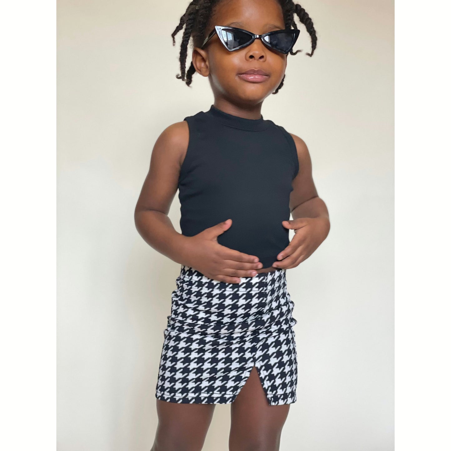 GABRIELLE HOUNDSTOOTH SKIRT - ACE & JADE