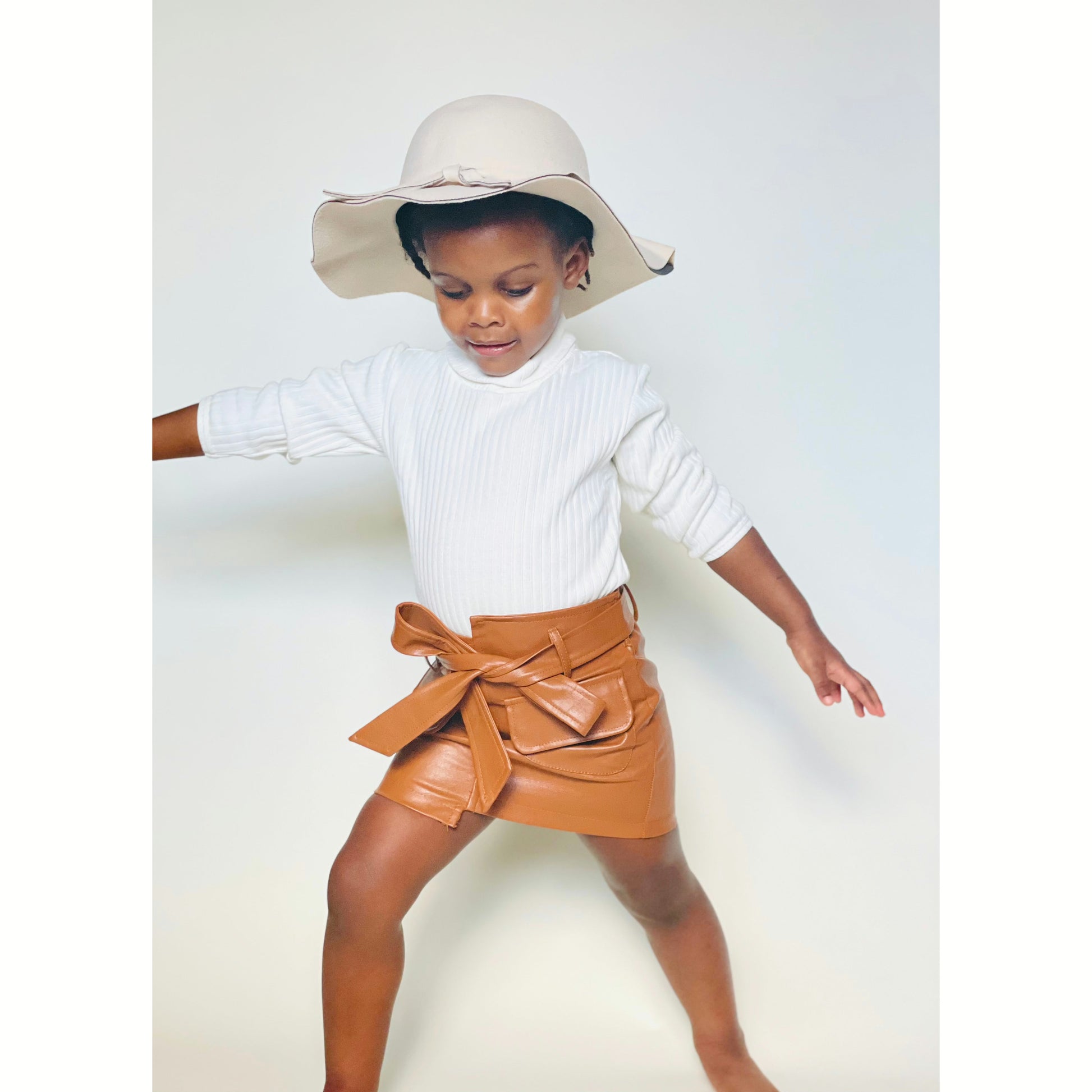 TIERRA LONG-SLEEVE ONESIE - ACE & JADE